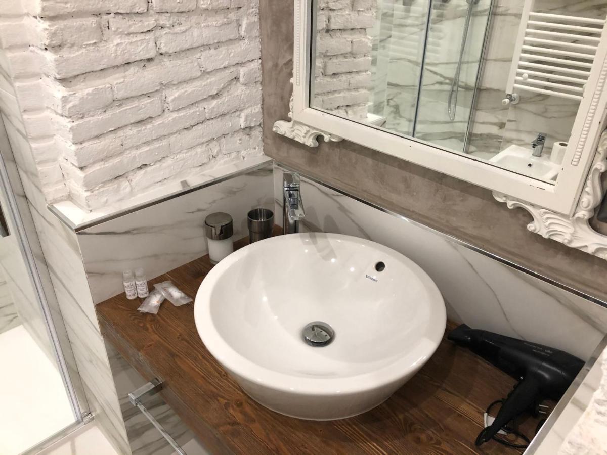 Elegant Suite In Milan Center Ngoại thất bức ảnh