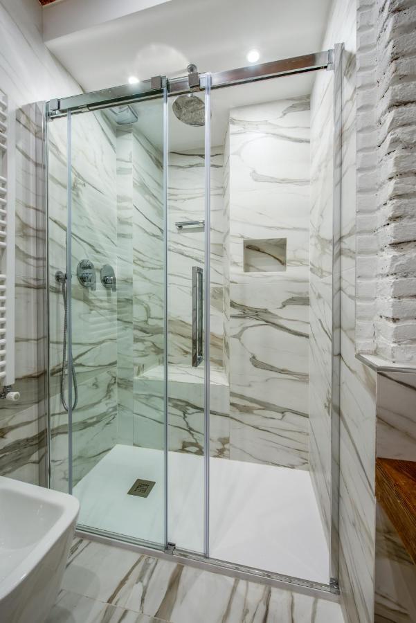 Elegant Suite In Milan Center Ngoại thất bức ảnh
